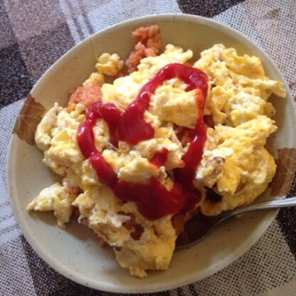 ツナ入りのオムライス、美味しいですね(*^_^*)
子どももパクパク食べてました♪